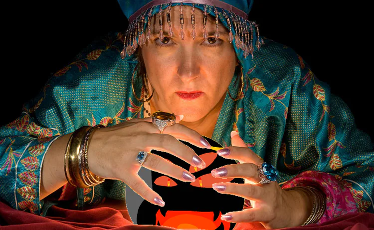 mysterious_fortune_teller_1.png