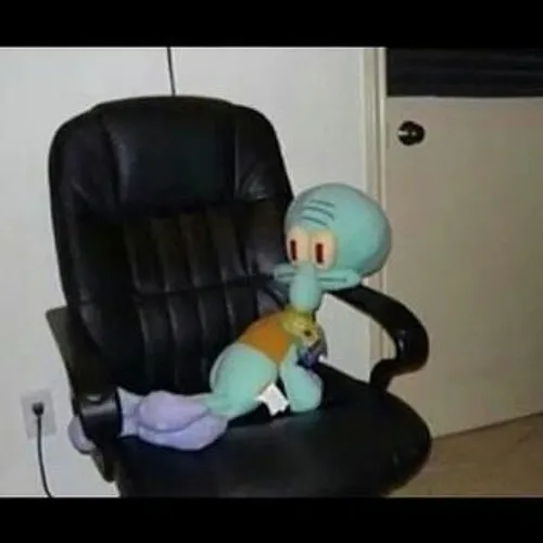 squidward_on_a_chair.jpg squidward_on_a_chair.jpg