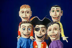 the_wiggle_puppets_and_puppet_captain_in_a_promo_picture.webp