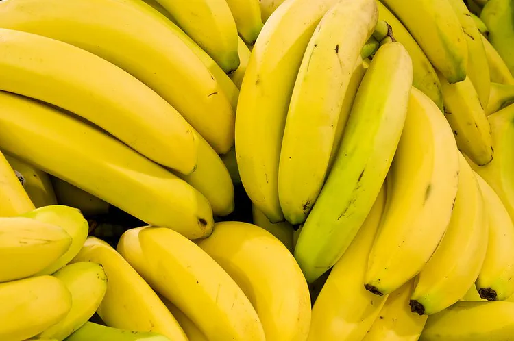 bananas_393373.jpg