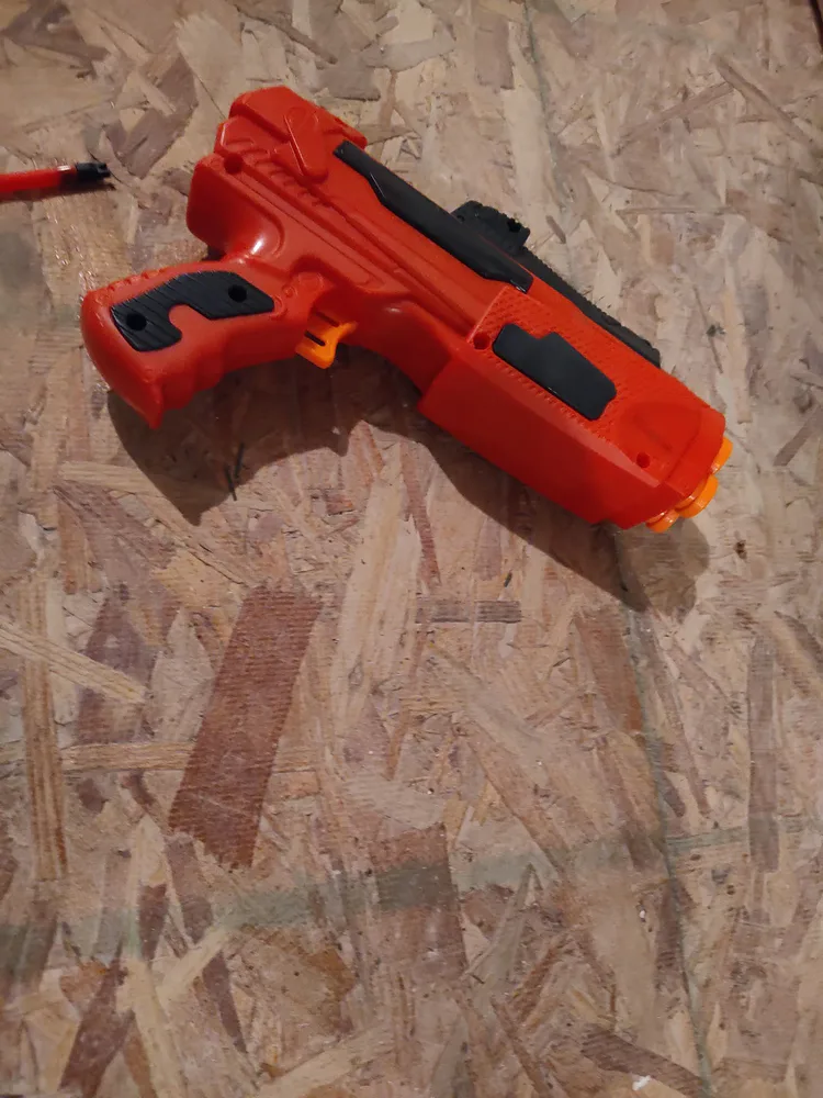 pretty_pansy_pocket_pistol.jpg