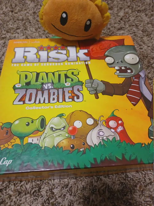 Risk: Plants vs. Zombies, Board Game