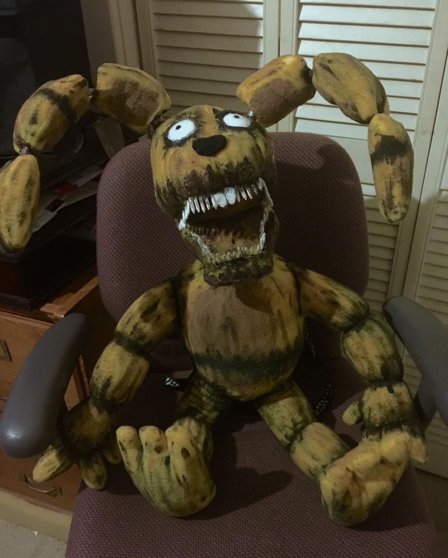 plush trap fnaf