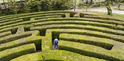 the amazing maze game